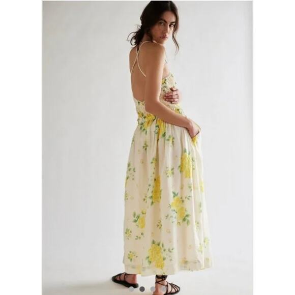 Free People Seaside Rose Set Large NEW - Picture 2 of 5